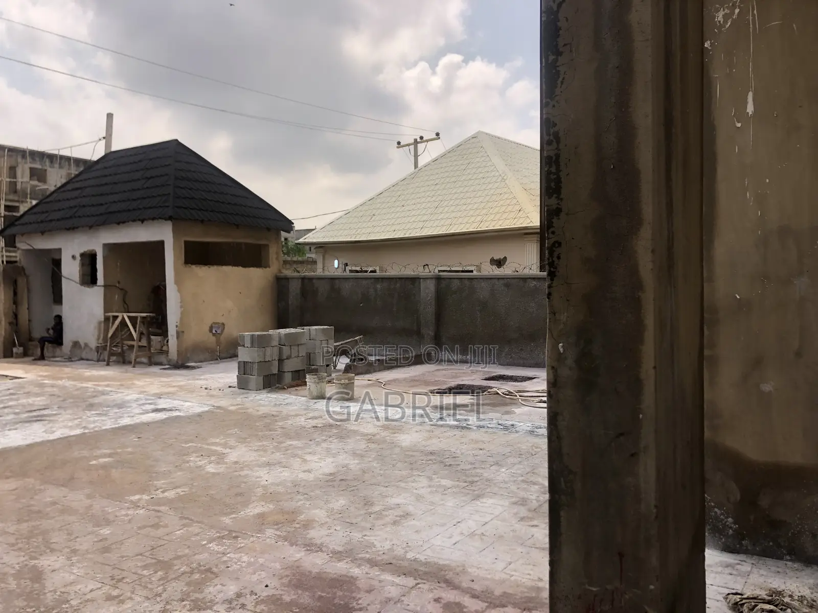5bdrm Duplex in Dawaki Extension for sale in Dawaki
