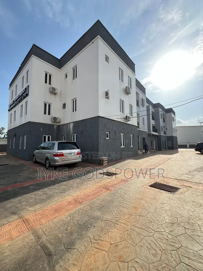 3bdrm Block of Flats in Kaura for sale in Kaura