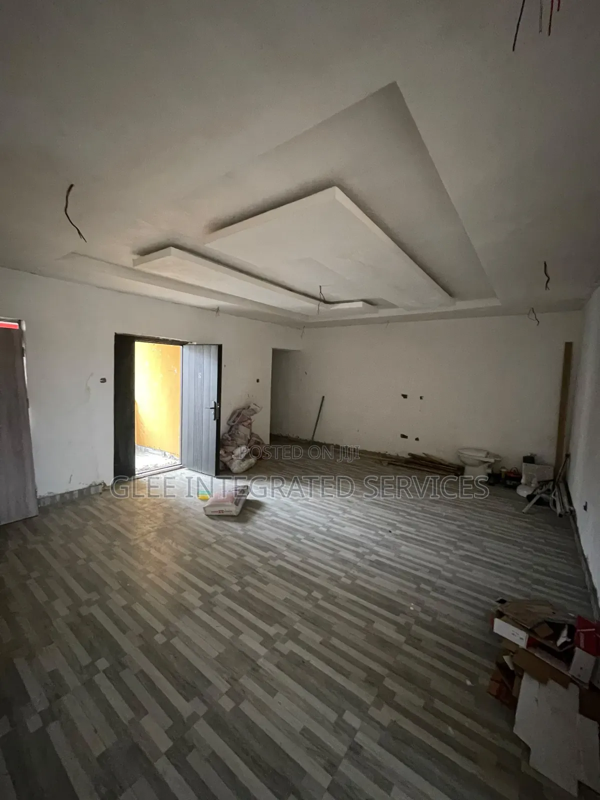 3bdrm Block of Flats in Collindalle, Western Avenue for rent in Western Avenue