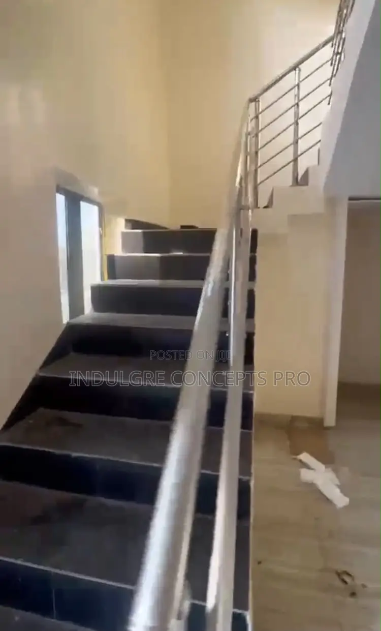 3bdrm Duplex in Aso Lugbe for rent in Lugbe District