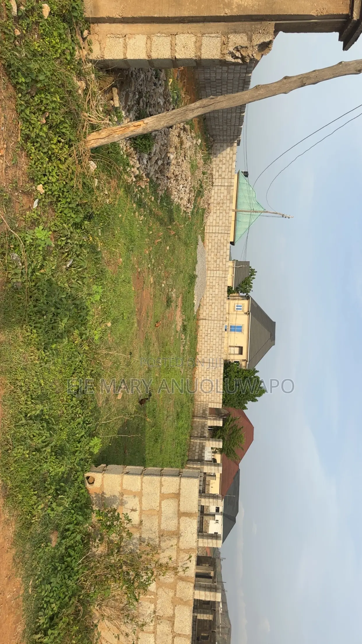850sqm of Land Available for Sale With R of O in Mpape