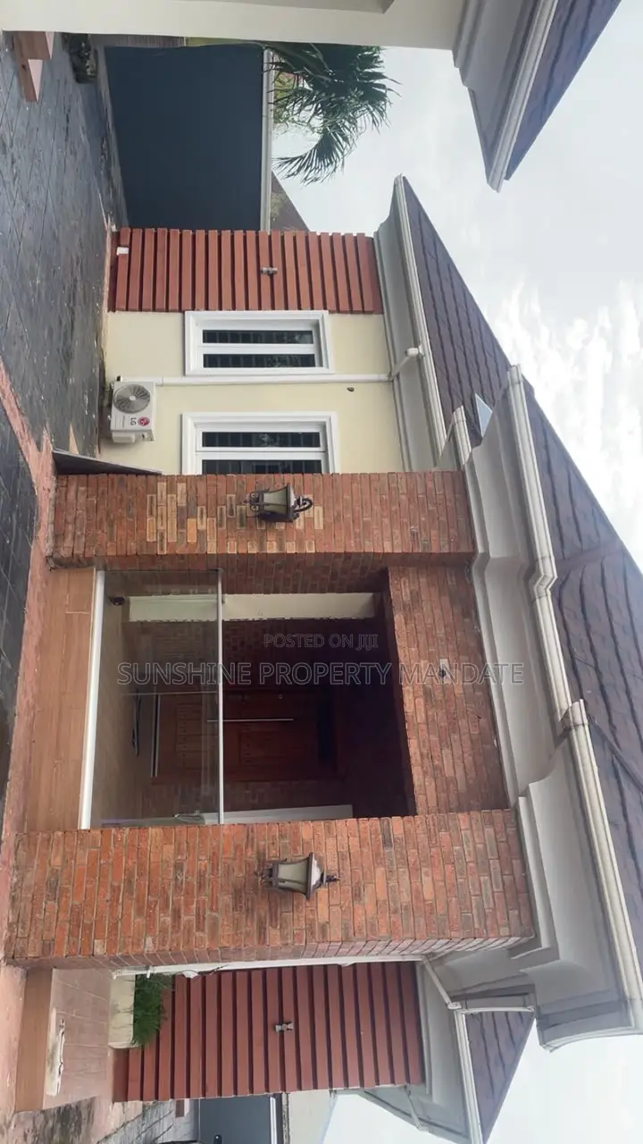 Furnished 3bdrm Bungalow in Alagbaka Extension for sale in Akure