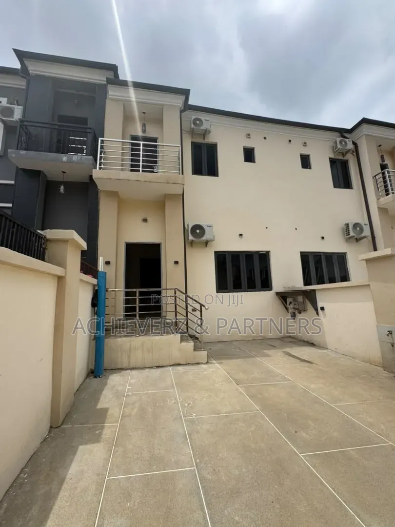 3bdrm Duplex in Asokoro for rent in Asokoro