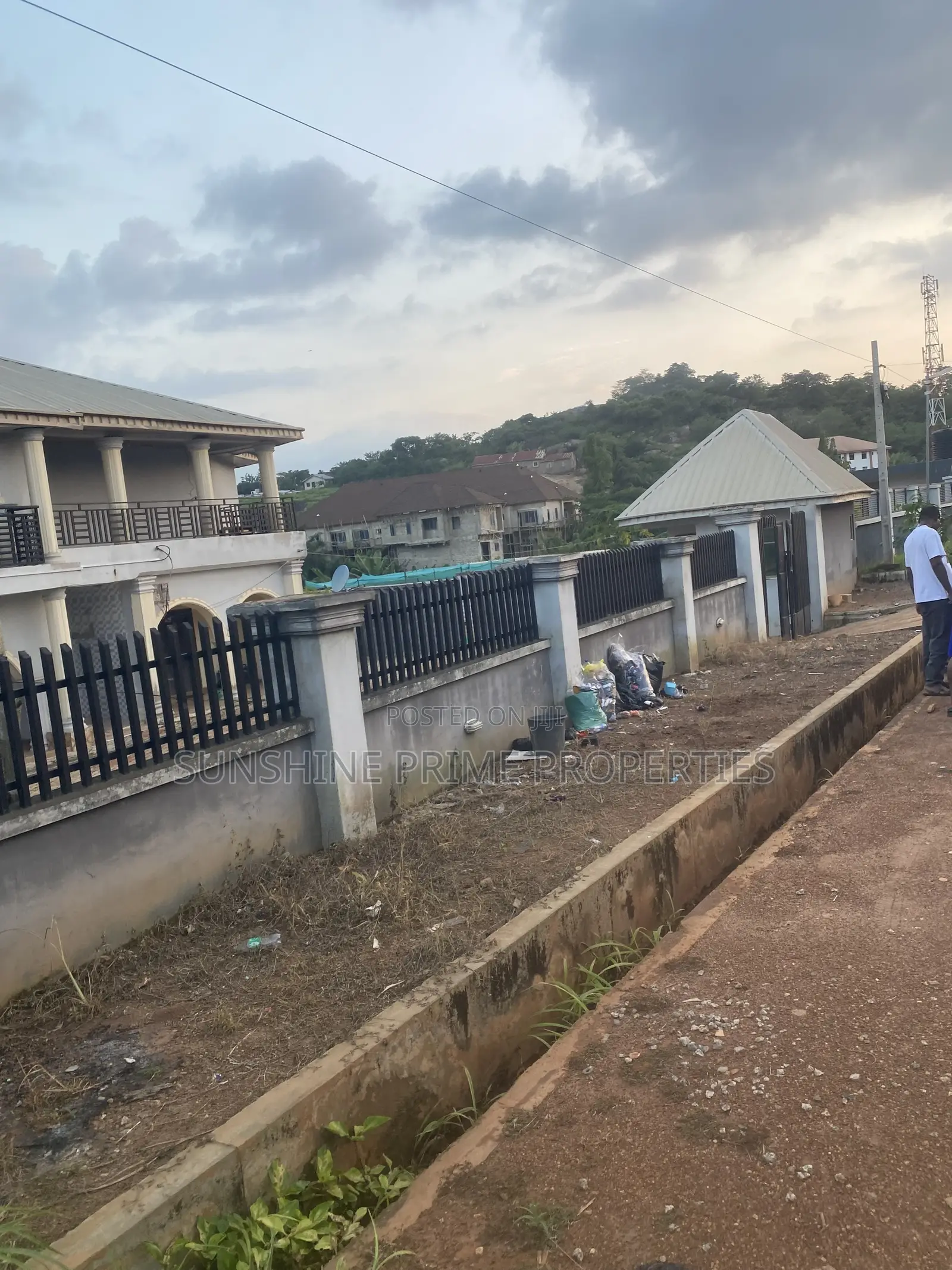 4bdrm Block of Flats in Main Alagbaka G R A, Akure for sale in Akure
