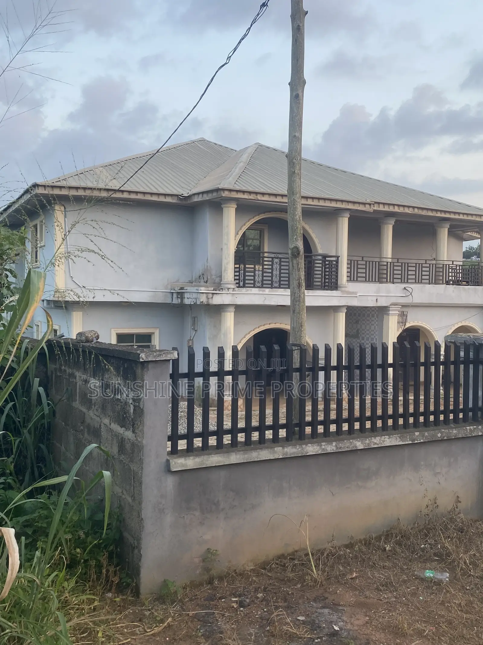 4bdrm Block of Flats in Main Alagbaka G R A, Akure for sale in Akure