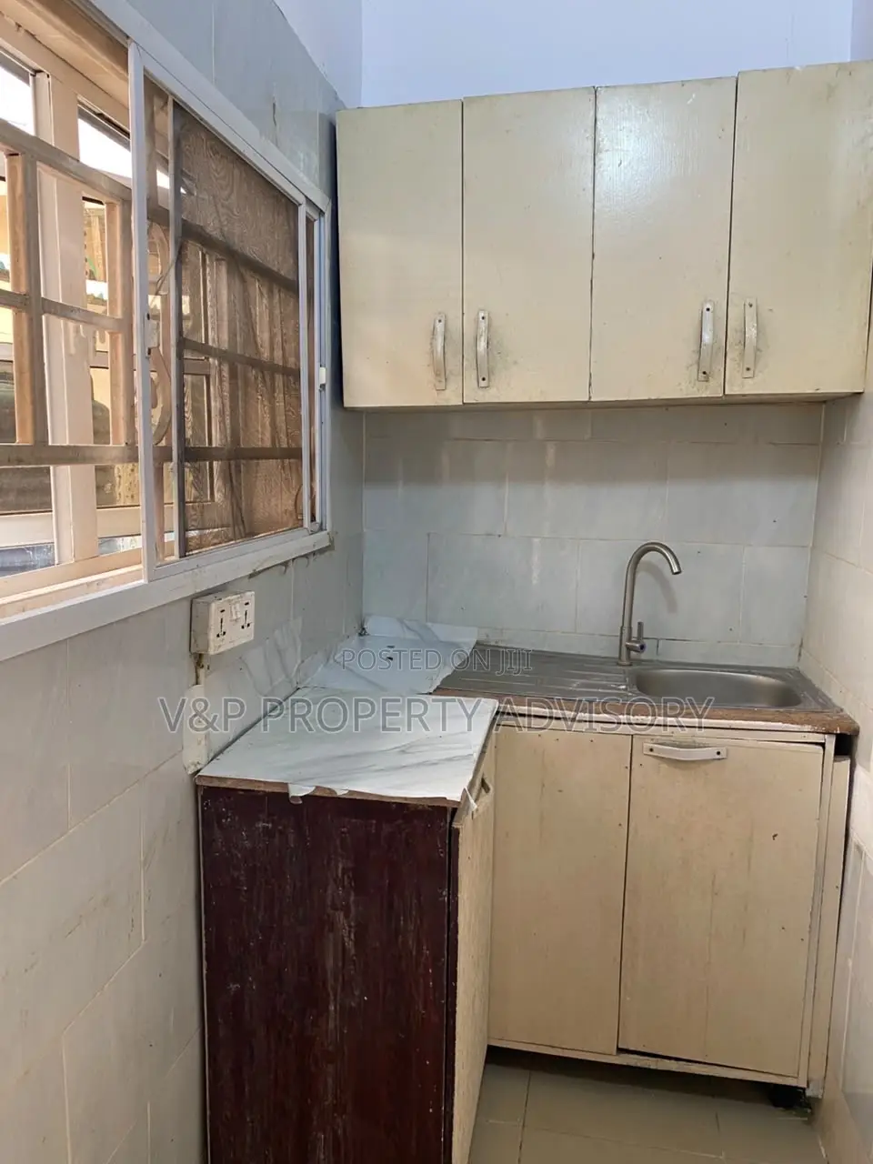 1bdrm Room & Parlour in Admiralty Way, Lekki Phase 1 for rent in Lekki Phase 1
