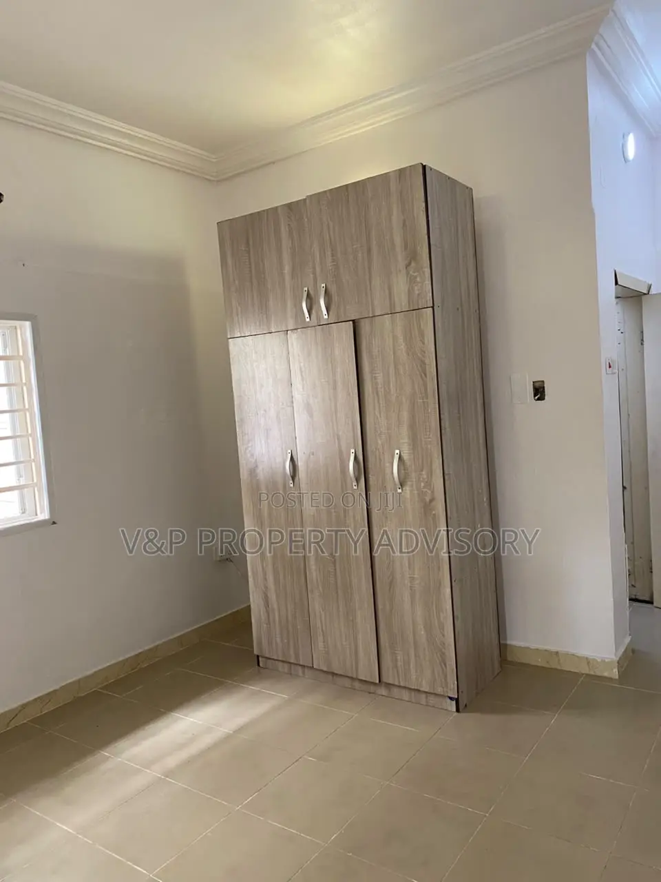 1bdrm Room & Parlour in Admiralty Way, Lekki Phase 1 for rent in Lekki Phase 1