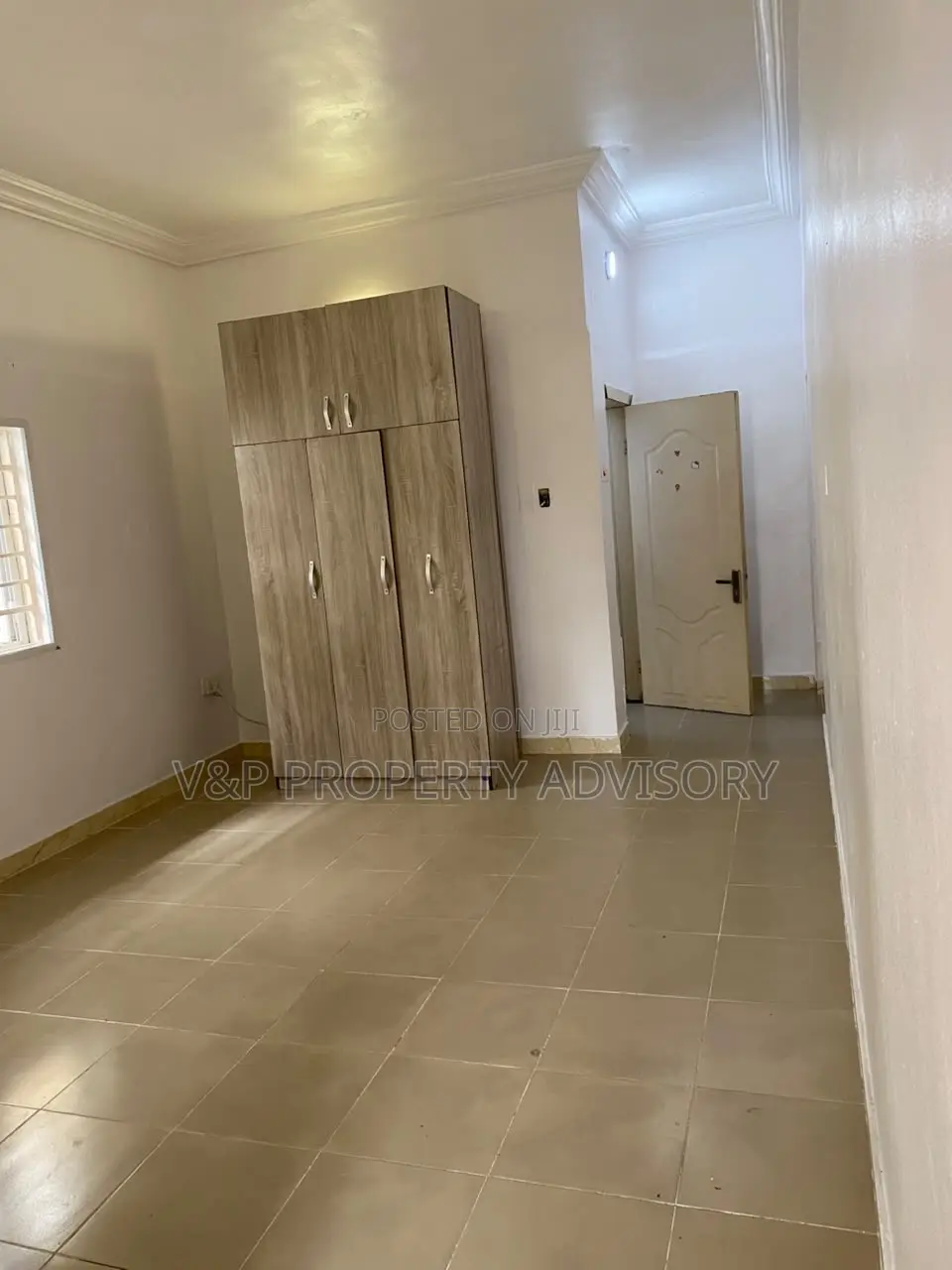 1bdrm Room & Parlour in Admiralty Way, Lekki Phase 1 for rent in Lekki Phase 1