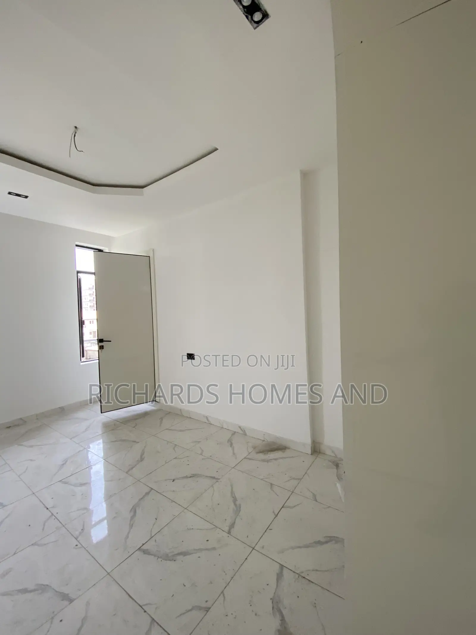 1bdrm Apartment in Ikate for sale in Ikate