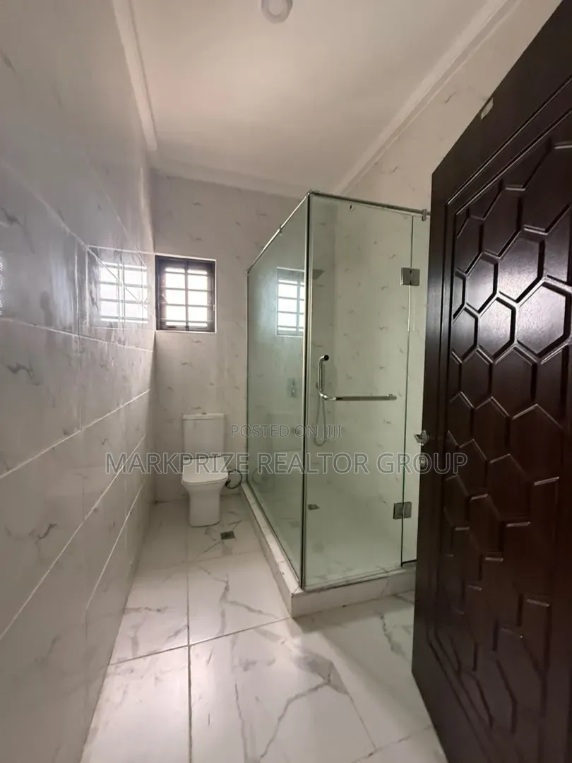 3bdrm Penthouse in Ajah Lekki Lagos for sale in VGC / Ajah