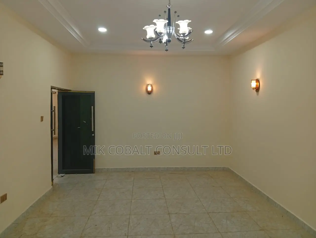4bdrm Duplex in By Magistrate Court, Life Camp for rent in Life Camp