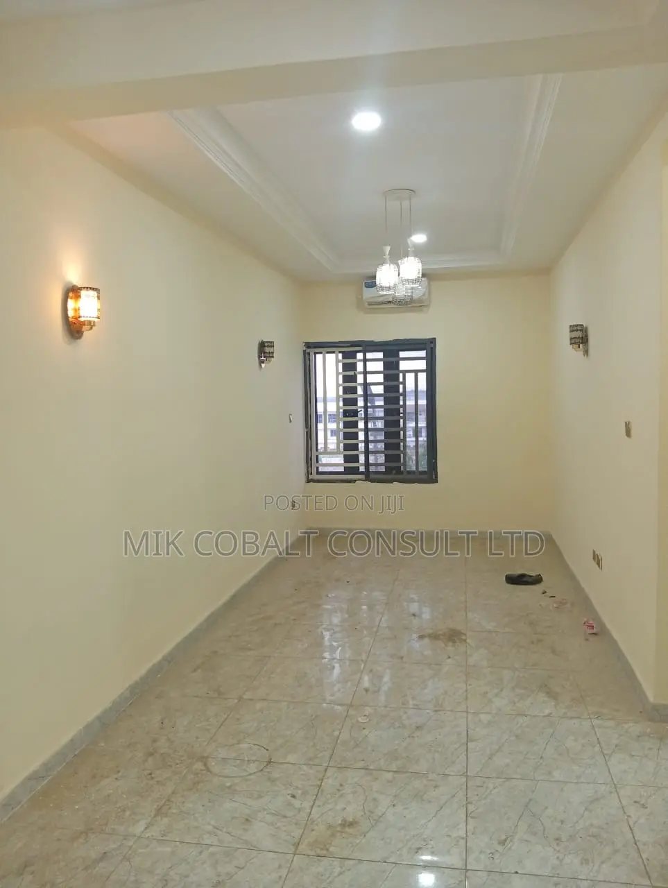 4bdrm Duplex in By Magistrate Court, Life Camp for rent in Life Camp