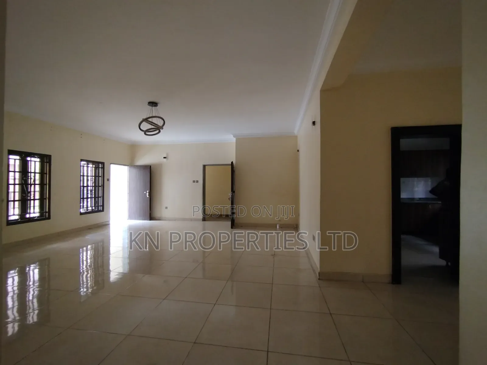 3bdrm Block of Flats in Apo, Zone B for rent in Zone B