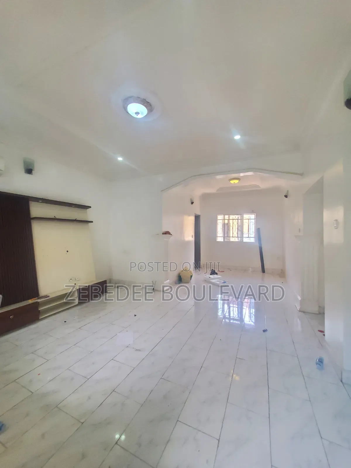 2bdrm Block of Flats in Durumi for rent in Durumi