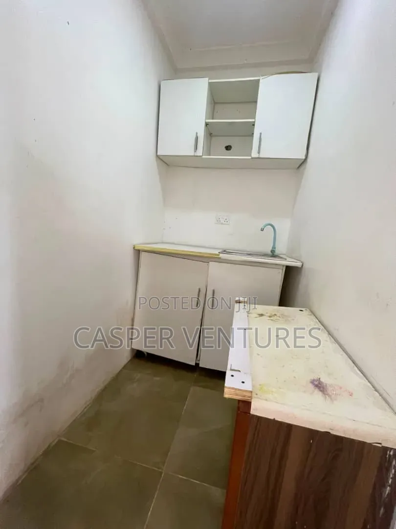 1bdrm Apartment in Chevyview, Chevron for rent in Chevron