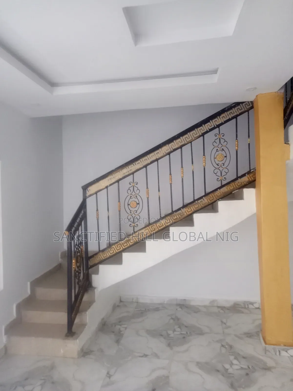 2bdrm Duplex in Back Of Becky1, City for rent in Karu