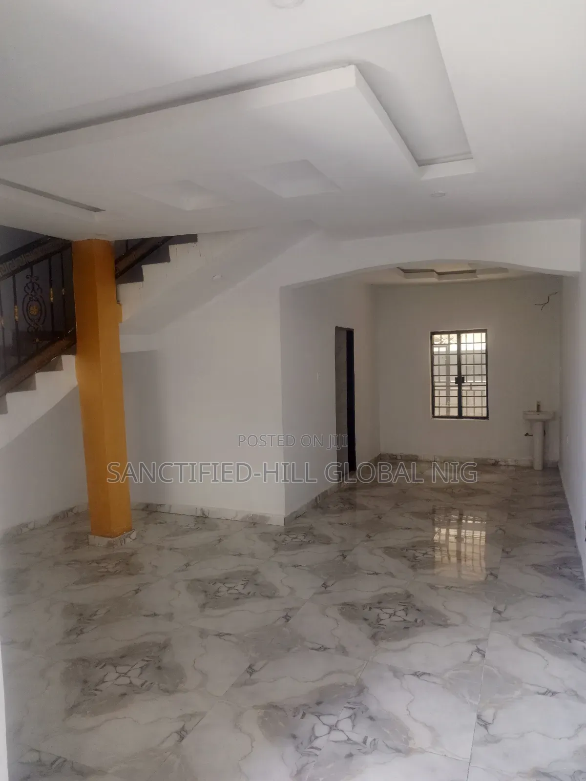 2bdrm Duplex in Back Of Becky1, City for rent in Karu