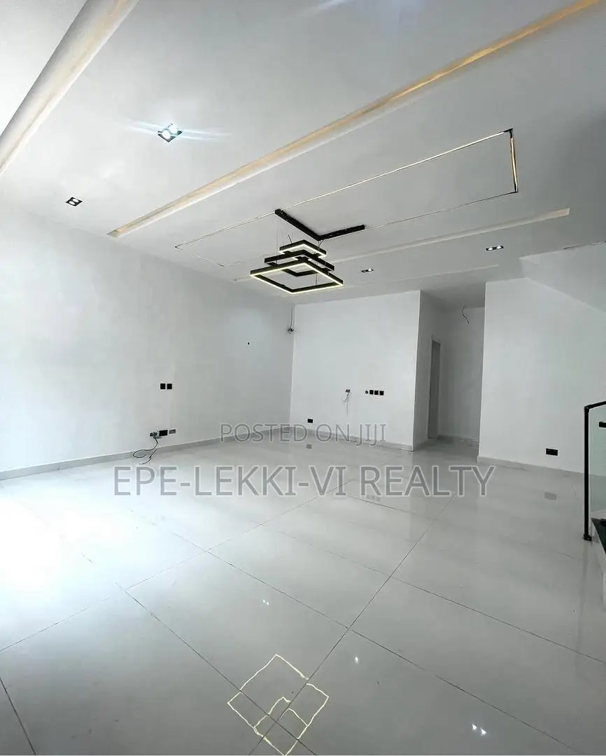 4bdrm Duplex in Ajah for rent in Ajah