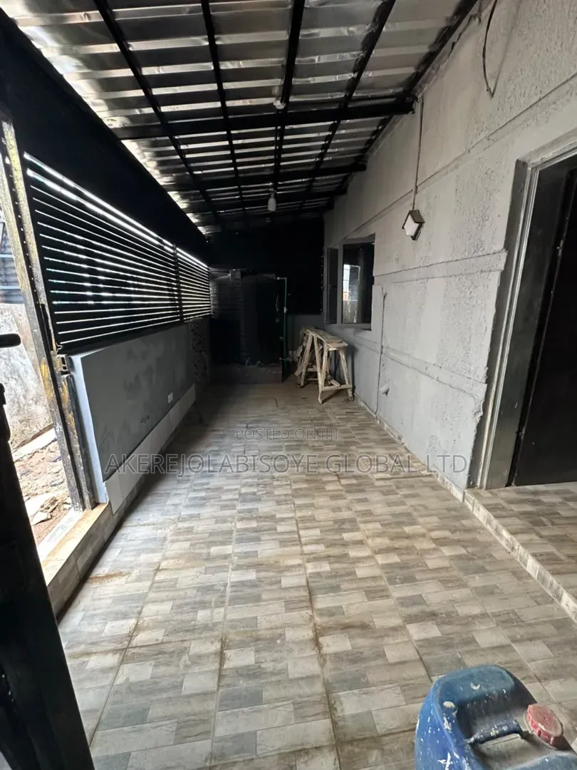 4bdrm Duplex in In An Estate for rent in Life Camp
