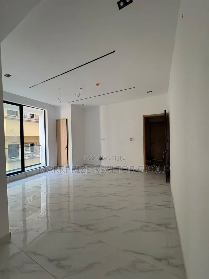 2bdrm Maisonette in Oral Estate Ajah for sale in VGC / Ajah