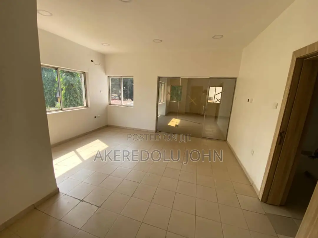 12bdrm Duplex in Maitama for rent in Maitama