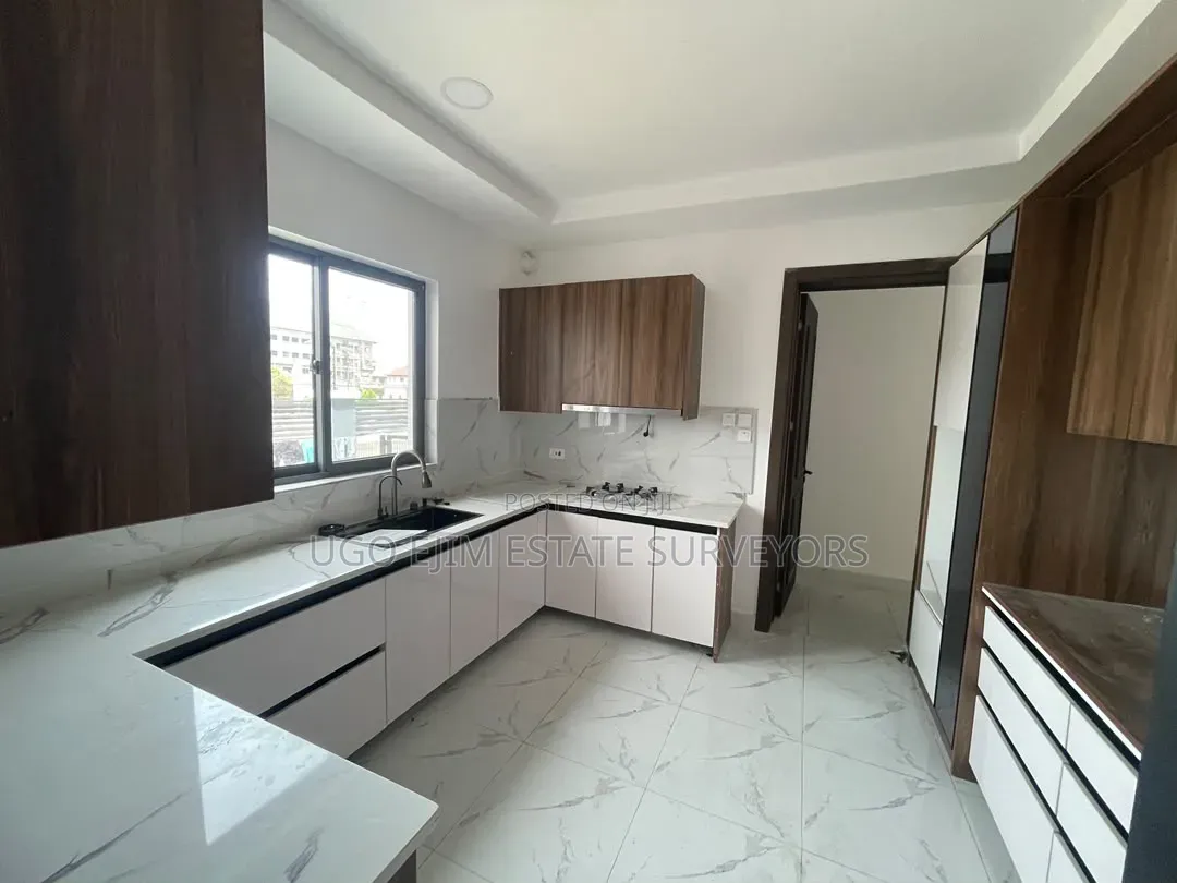 4bdrm Townhouse/Terrace in Tombia Extension, Port-Harcourt for sale in Port-Harcourt