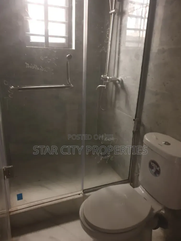 2bdrm Apartment in Magodo Phase 2 for rent in GRA Phase 2 Shangisha