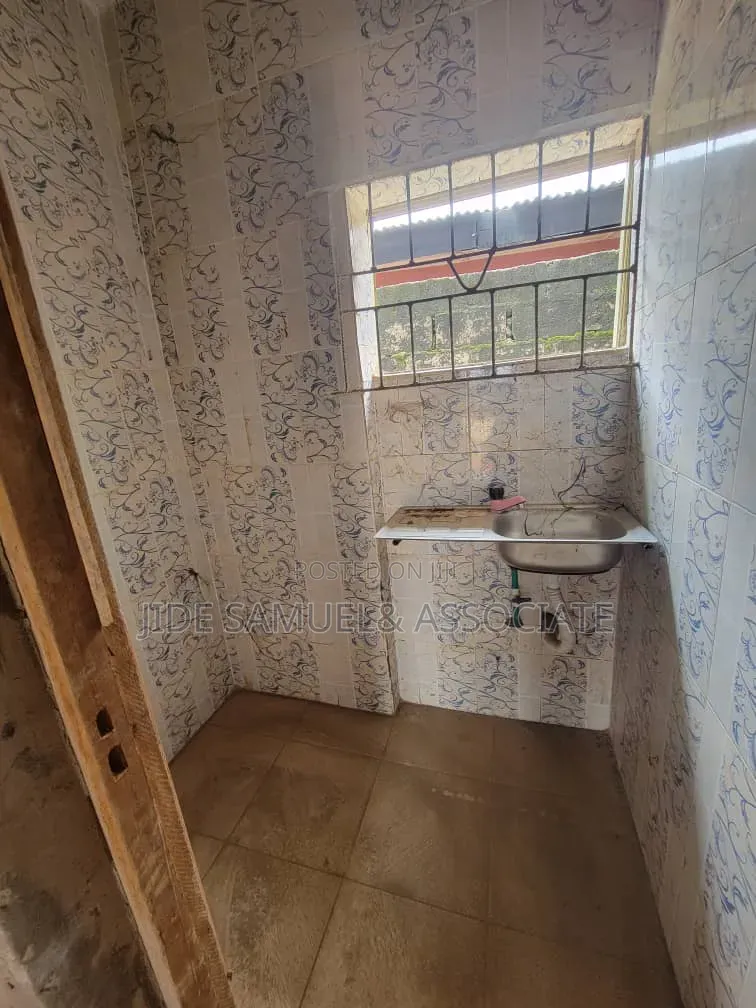 Furnished Mini Flat in Ayobo for rent in Ayobo