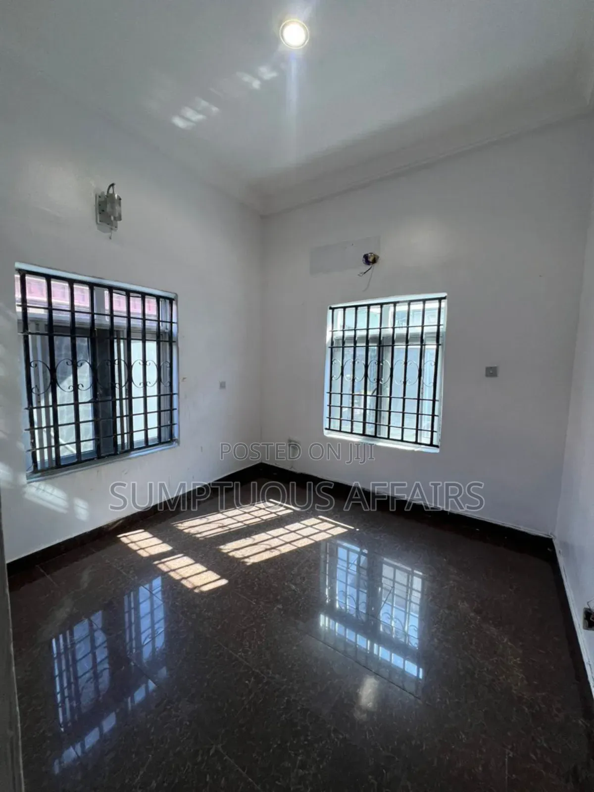 1bdrm Shared Apartment in Agungi for rent in Agungi