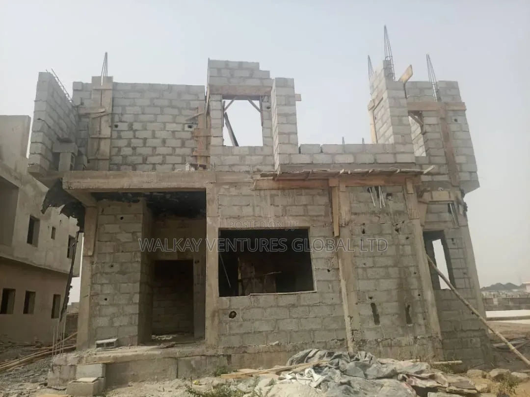 4bdrm Duplex in Aiben Estate, Garki 2 for sale in Garki 2