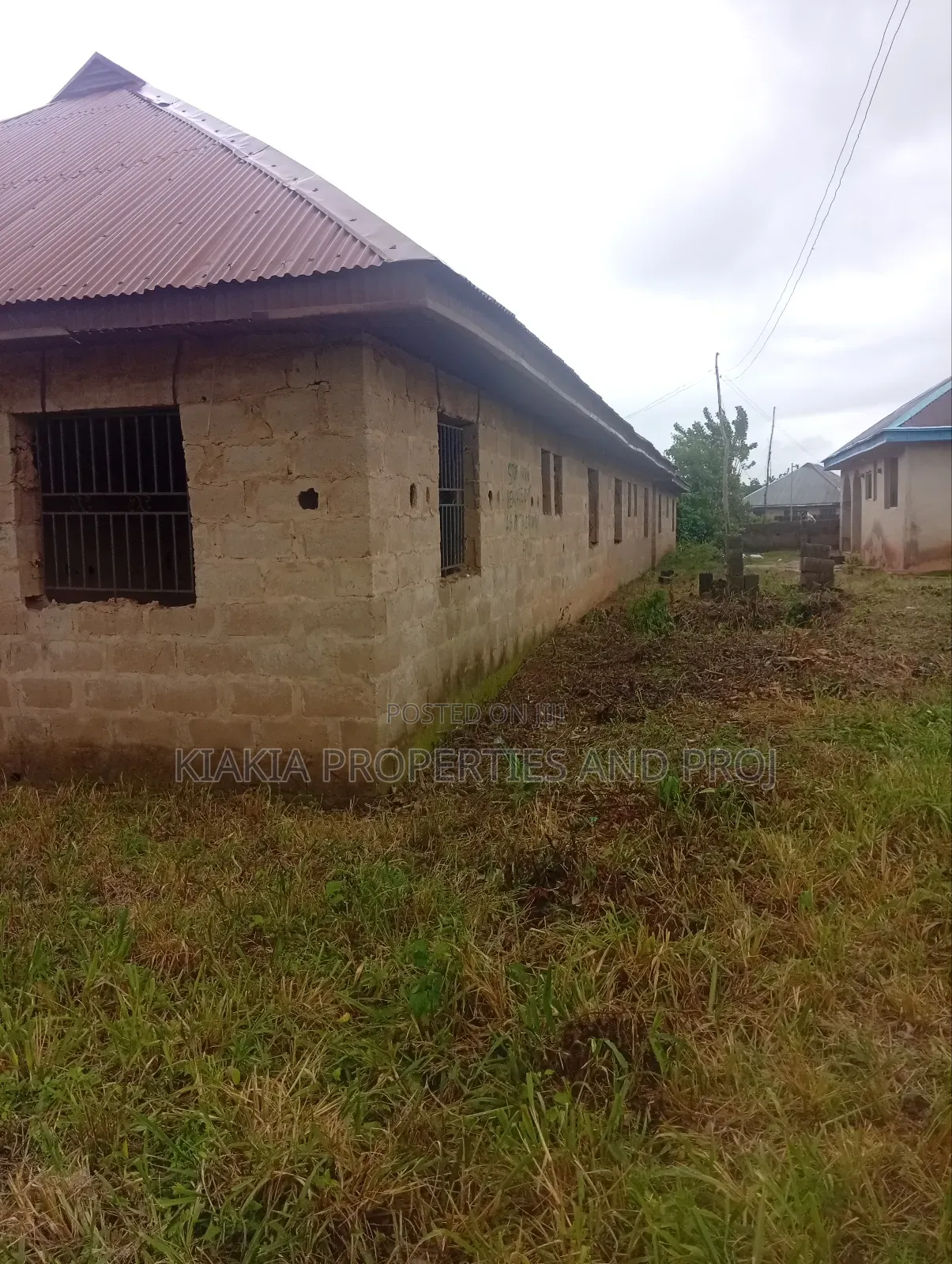 6bdrm Bungalow in Moniya Ojoo for sale in Moniya