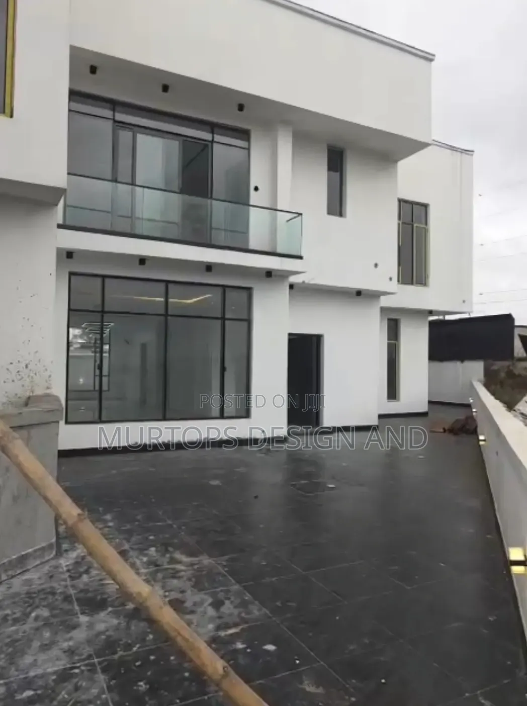 5bdrm Duplex in Royal Garden Estate, Off Lekki-Epe Expressway for sale in Off Lekki-Epe Expressway