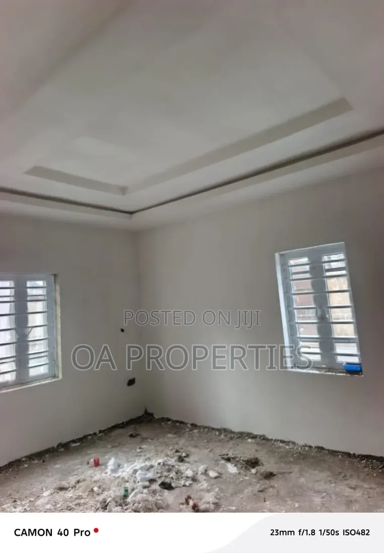 Newly Built 3bedro at Okebadan Estate Akala Akobo Ibadan. in Ibadan