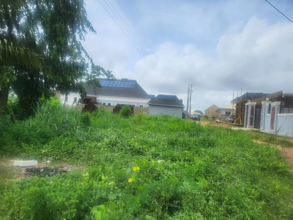 2 Plots of Land in a Secluded Close in Akala Express