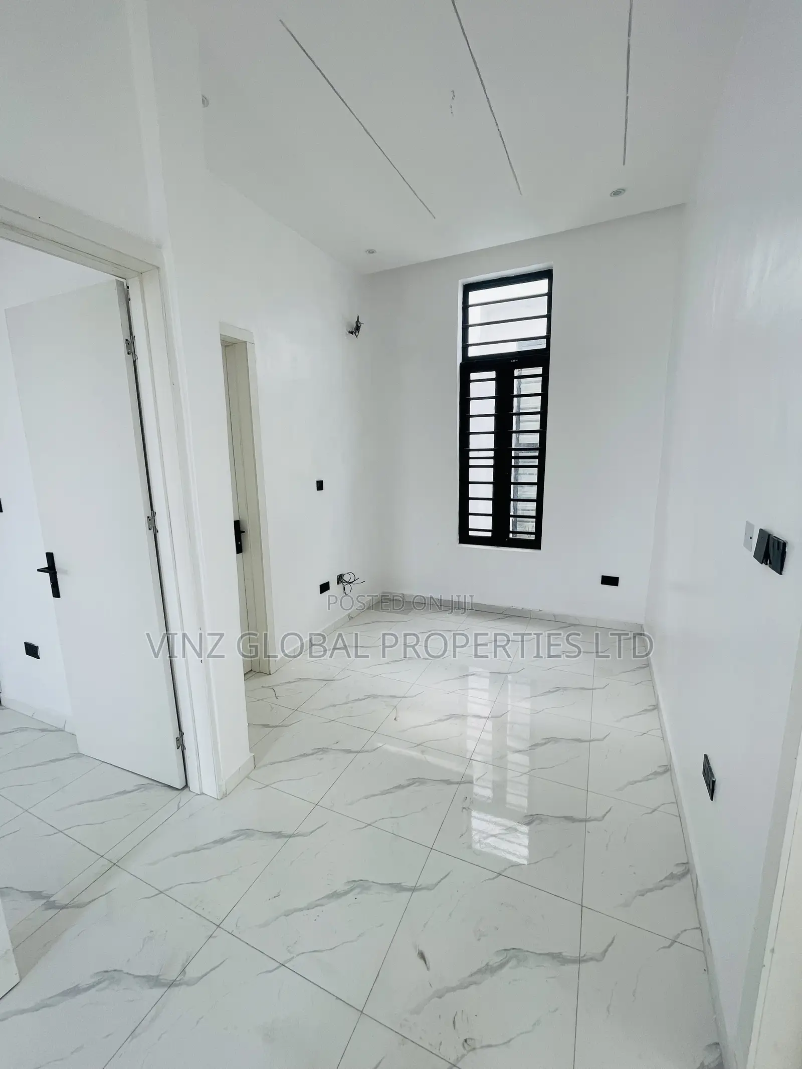5bdrm Duplex in Ajah for sale in Ajah