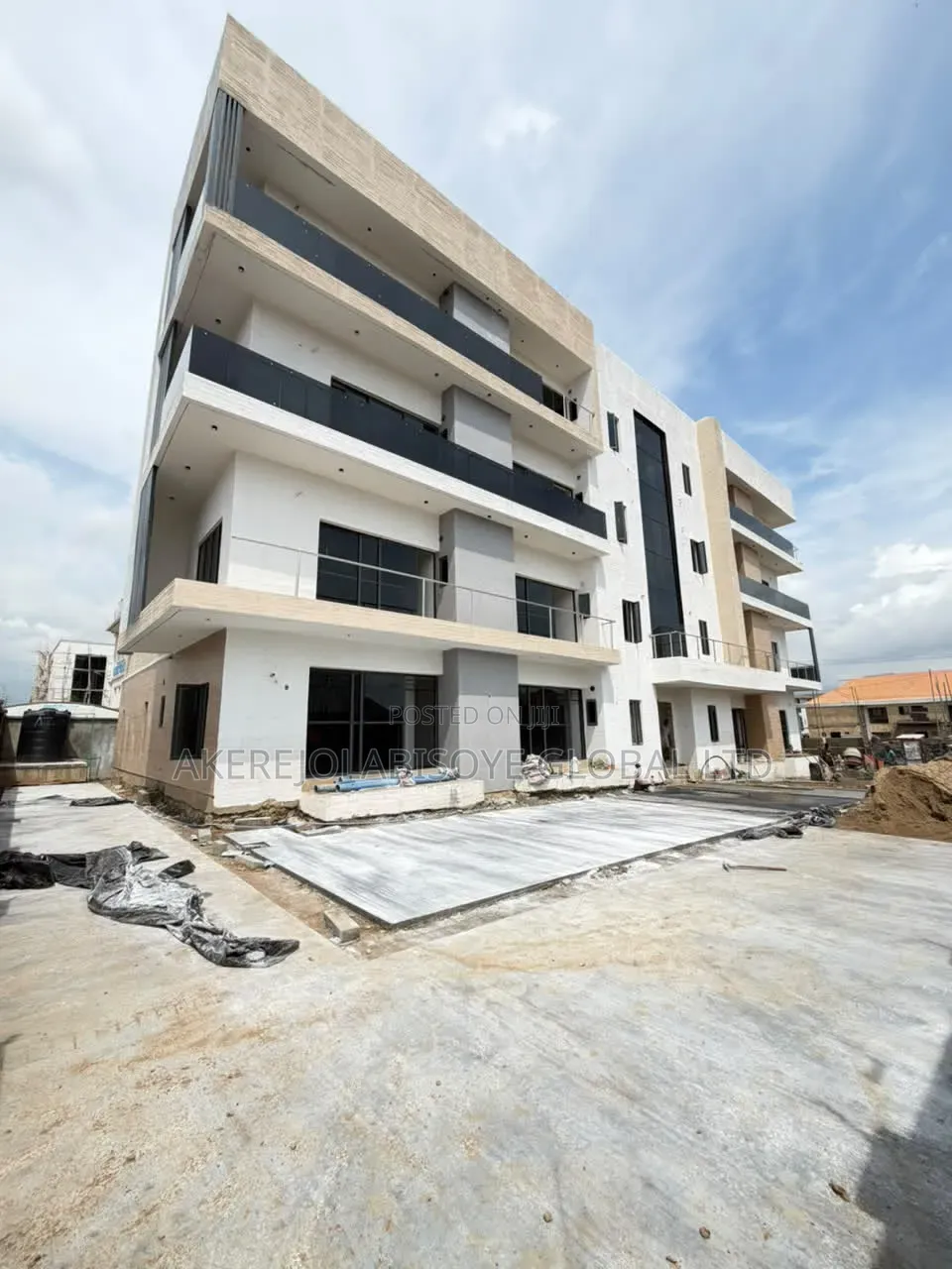 3bdrm Apartment in Jahi Gilmore Abuja for sale in Jahi