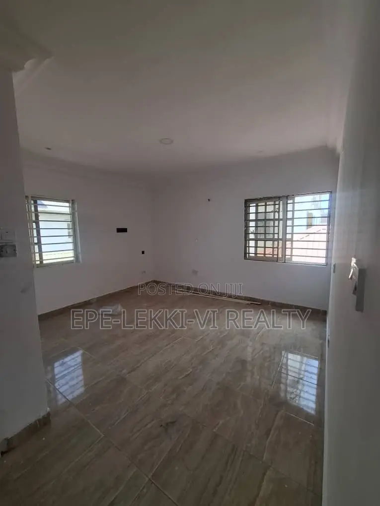 Mini Flat in Lekki Phase 1 for rent in Lekki Phase 1