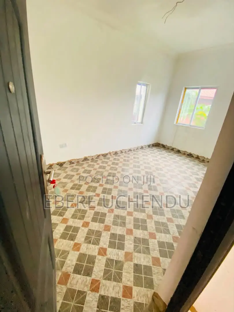 Mini Flat in Randle Avenue for rent in Randle Avenue