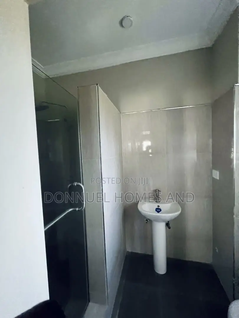 2bdrm Block of Flats in Ikota for rent in Ikota