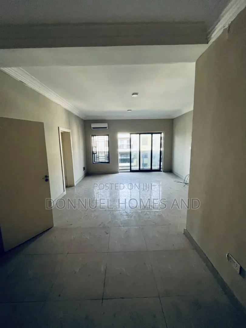 2bdrm Block of Flats in Ikota for rent in Ikota