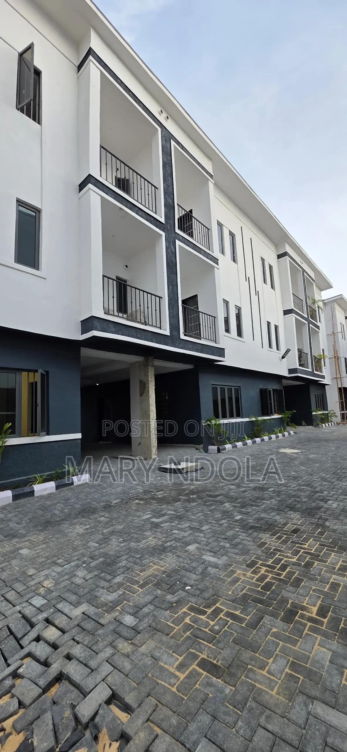 2bdrm Apartment in Atlantic View Estate, Chevron for sale in Chevron
