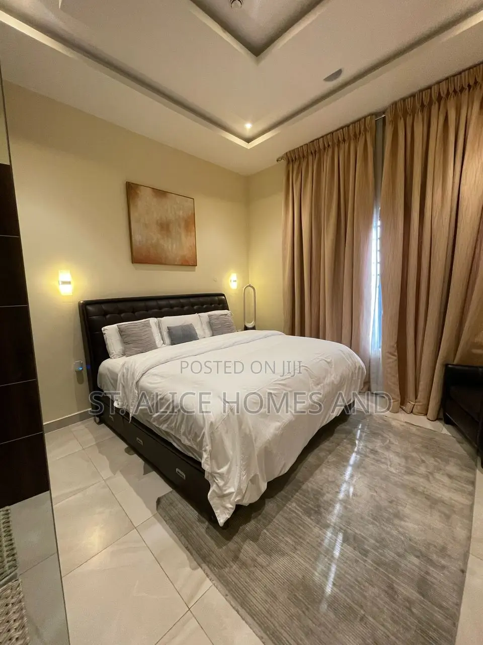 2 Bedroom Apartment With City View Balcony in Osborne Foreshore Estate