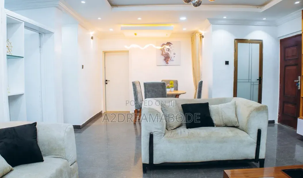 Furnished 3bdrm Apartment in Ikeja, Adeniyi Jones for sale in Adeniyi Jones