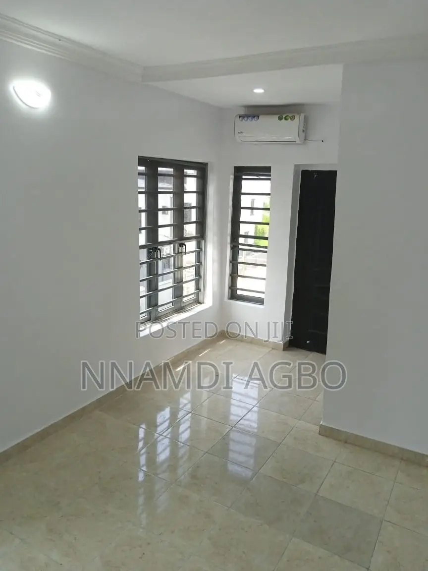 2bdrm Apartment in Chevron for rent in Chevron