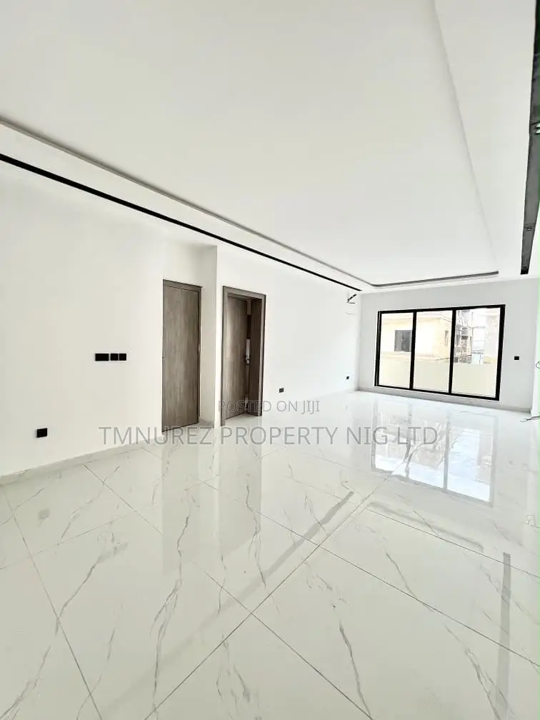 2bdrm Apartment in Lekki Phase 1 for sale in Lekki Phase 1