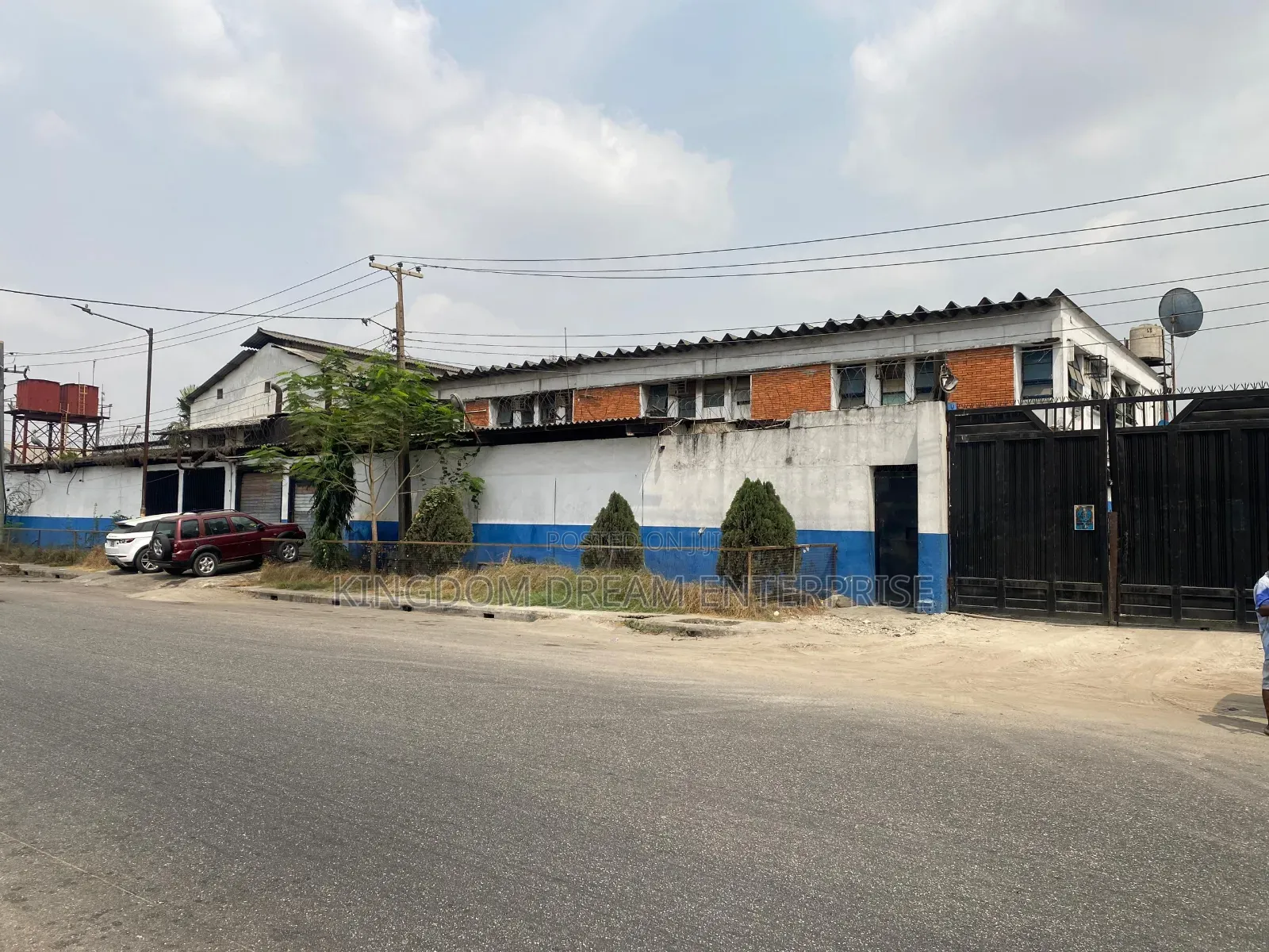 For Sale Industrial Warehouse Ilupeju Industrial Estate Lagos State in Ilupeju Industrial Estate