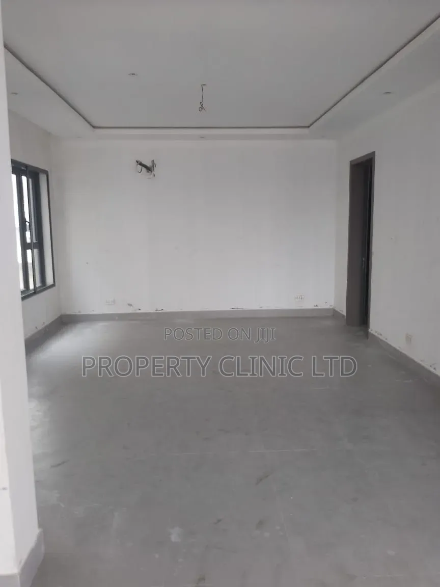 3bdrm Apartment in Lekki Phase 1 for sale in Lekki Phase 1