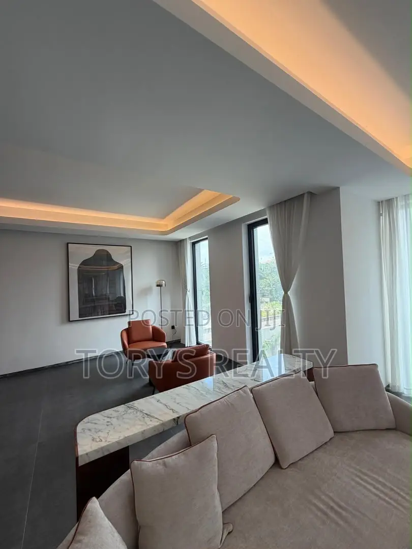Furnished 3bdrm Maisonette in Old Ikoyi for sale in Old Ikoyi