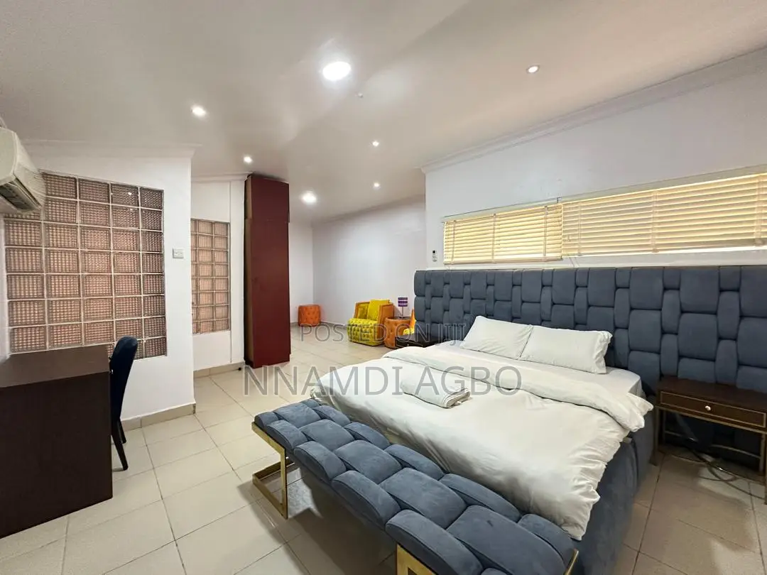 Furnished 3bdrm Apartment in Chevron for rent in Chevron