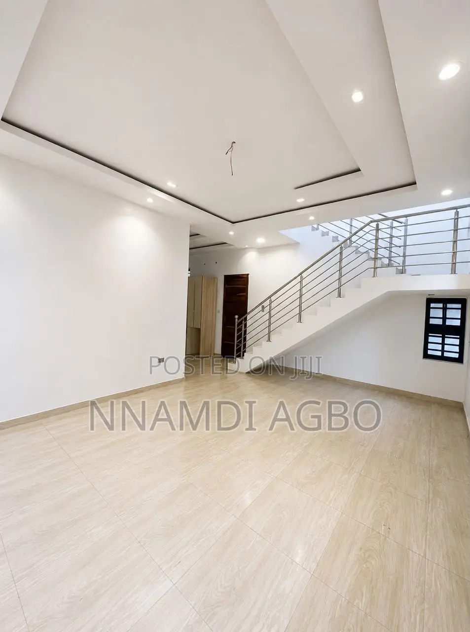 3bdrm Duplex in Lafiaji for rent in Lafiaji